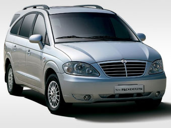 SsangYong Rodius.  SsangYong 