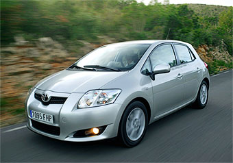 Toyota Auris.  Toyota