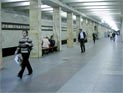 На станции метро "Новые Черемушки" под поезд попал человек