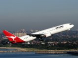   Boeing-767   Qantas    -      