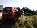     Hundai    Audi -  