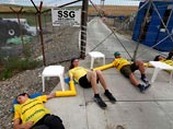  Greenpeace   ,   