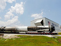 Компания SpaceX отправила к МКС корабль Dragon с грузами и успешно вернула на Землю первую ступень ракеты Falcon 9 Компания SpaceX отправила к МКС корабль Dragon с грузами и успешно вернула на Землю первую ступень ракеты Falcon 9