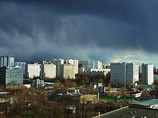 В понедельник вечером в Москве ожидается гроза, сильный дождь, шквалистое усиление ветра при грозе с порывами 12-17 метров в секунду