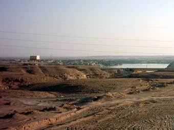 Окрестности города Аль-Каим, фото с сайта Slightly Used Infantry