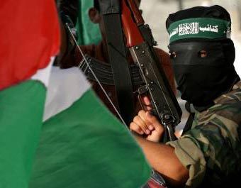 Палестинский боевик. Фото Reuters