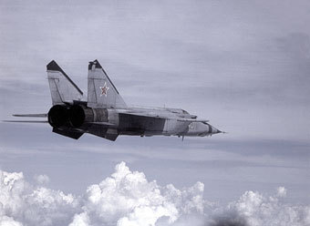 МиГ-25. Фото с сайта combatavia.info