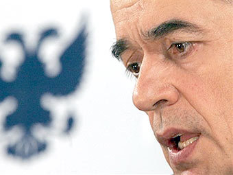      .  AFP