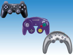 Геймпады приставок PS2, GC и первый прототип контроллера PS3. Геймпады приставок PS2, GC и первый прототип контроллера PS3.