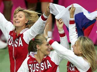  ,      ( )        - 2007.    mariasharapova.com