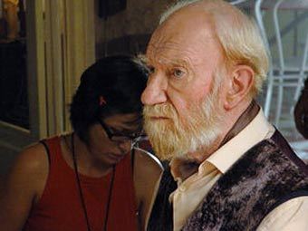  -.    imdb.com