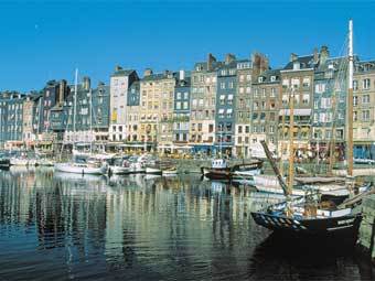 .    normandy-guide.com