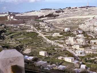 " "  .    bibleplaces.com
