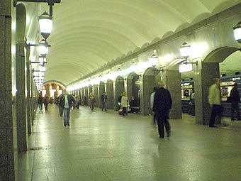 Станция "Достоевская". Фото автора Андрей! с сайта wikipedia.org