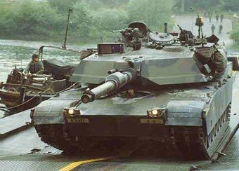  M1A1.  c  fprado.com