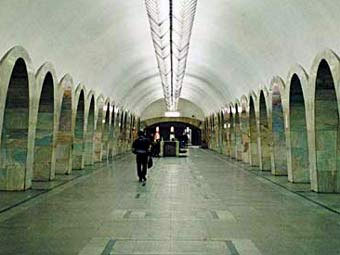   " ".    www.metro.ru
