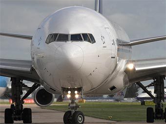 Boeing-777  Singapore Airlines.    airliners.net