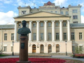    .    gnessin.msk.ru