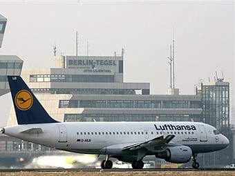   Lufthansa.  AFP