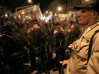      .  AFP