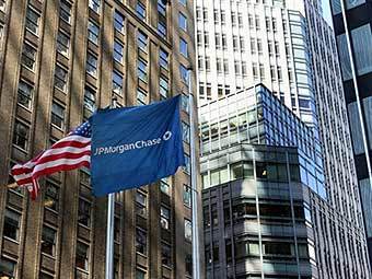 - Bear Stearns  JP Morgan Chase.  AFP