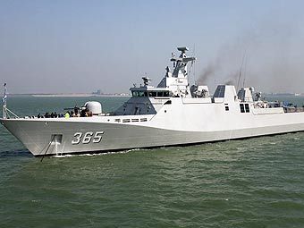   Sigma.  Wim Kosten   maritimephoto.com 