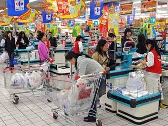  Carrefour  .  AFP