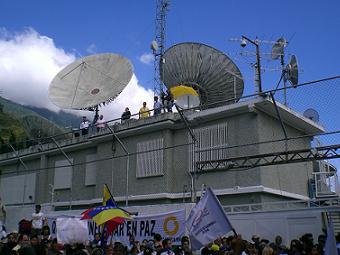   Globovision.  Guillermo Ramos Flamerich   wikipedia.org