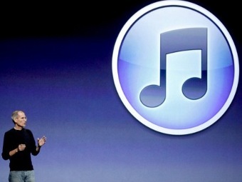      iPod   2010 .  ©AFP