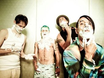 Red Hot Chili Peppers,    