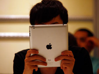  Reuters