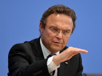 - .  ©AFP