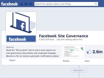 Facebook